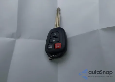 2018 Toyota Corolla Se from USA, damaged, VIN 2T1BURHE8JC066501